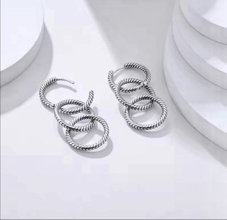 Pendientes plata 3 aros 12€ y otros 9€/a estrenar
