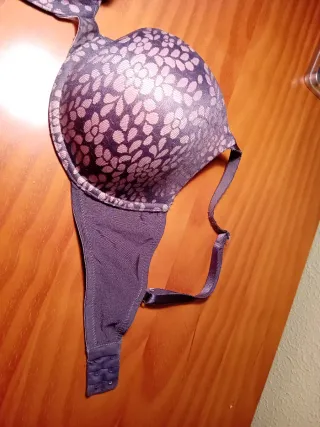 Sujetador Hunkemöller gris y rosa