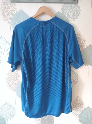 Camiseta Nike RUN azul