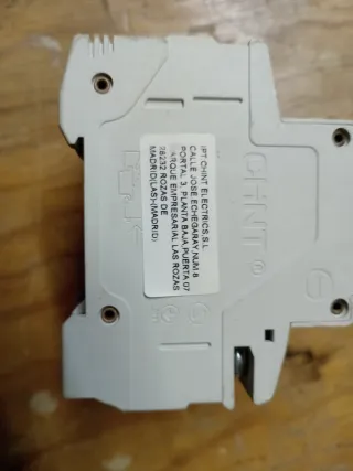 Interruptor automático 4 polos Diferencial