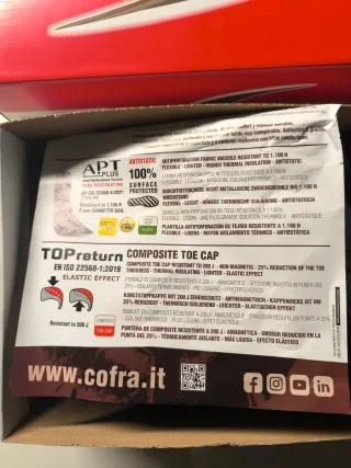 Scarpe antinfortunistiche