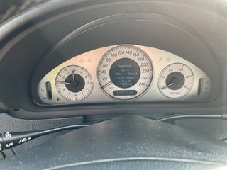 Mercedes-Benz  CLK 2005