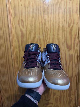Nike Kobe 4 Protro Oro