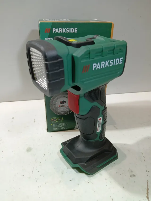 Lámpara LED Parkside X20V TEAM
