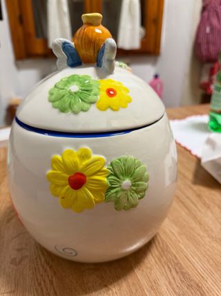 Biscottiera in ceramica con angioletti
