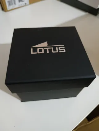 Reloj Lotus Hombre Negro y Rojo