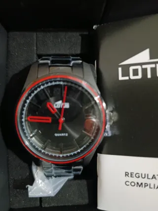 Reloj Lotus Hombre Negro y Rojo