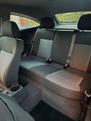 Opel Astra GTC 2009 / Distintivo Ambiental "B"