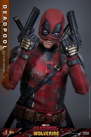 Hot Toys Deadpool 1/6 Battling Version