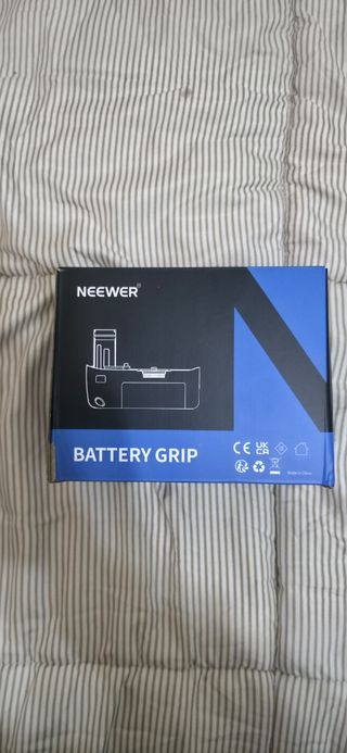 Neewer BG-R10RC-L Battery Grip per Canon R5/R6