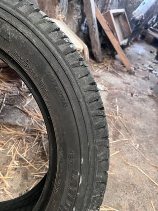 Neumáticos Michelin Latitude Cross 235 55 r18 100H