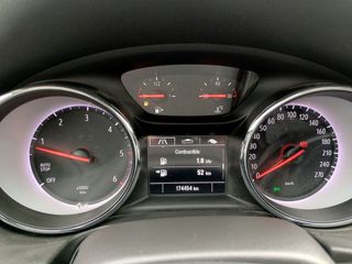 Opel Insignia  Selective Pro