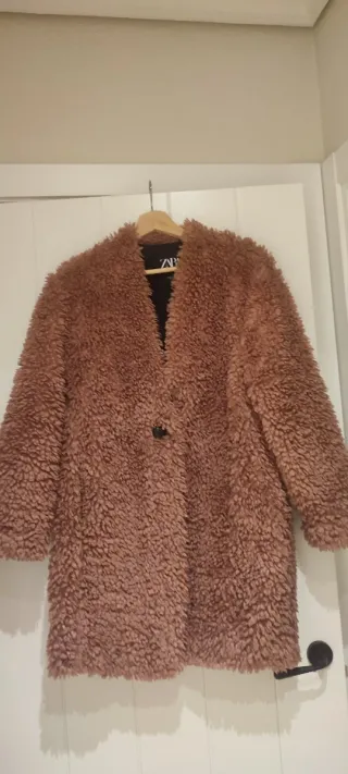 Abrigo pelo suave rosa/marrón