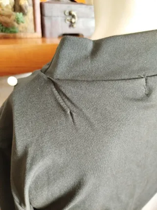 Blusa manga larga perlas talla S