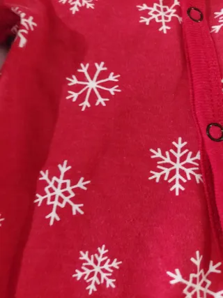 Tutina neonato rossa con fiocchi di neve 62 cm