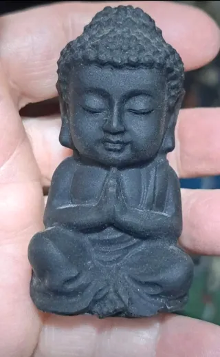 Buddha in ossidiana