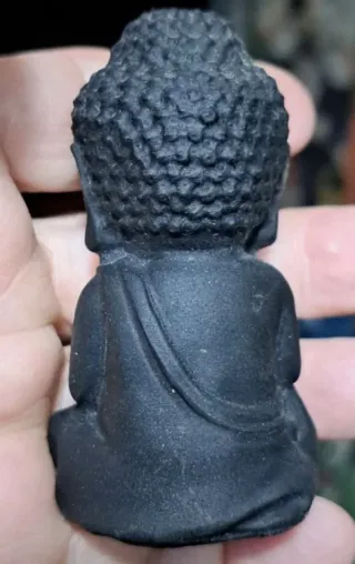Buddha in ossidiana