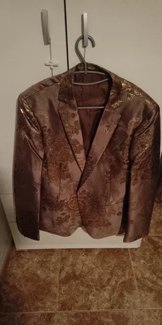 Chaqueta de fiesta caballero a estrenar