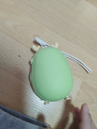 Calentador de manos/linterna con funda