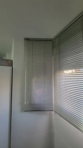 Persiana veneziana in alluminio grigio 60x130cm