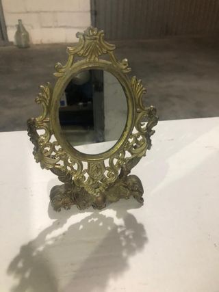 Specchio da tavolo antico in ottone
