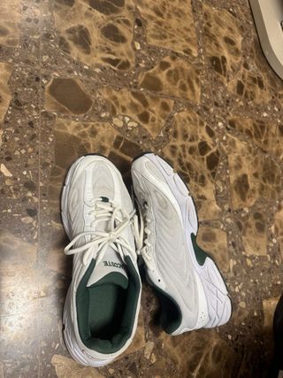 Zapatillas Lacoste Blancas y Verdes