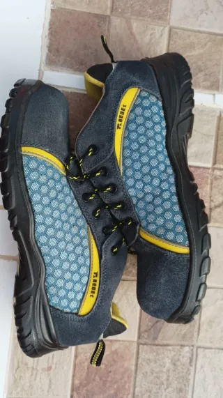 Zapatos Seguridad Paredes T43 Mod. RUBIDIO