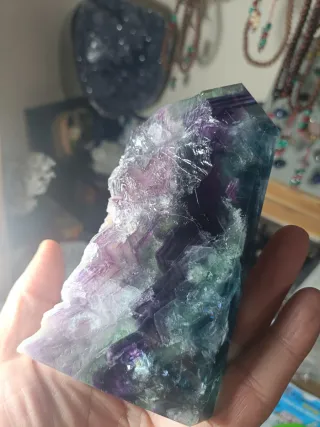 Obelisco Flúorita Pulida 500gr 13x8cm