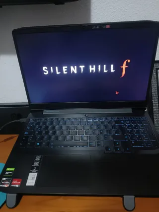 Ordenador Gaming Lenovo Portátil