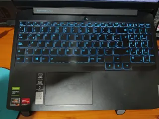 Ordenador Gaming Lenovo Portátil