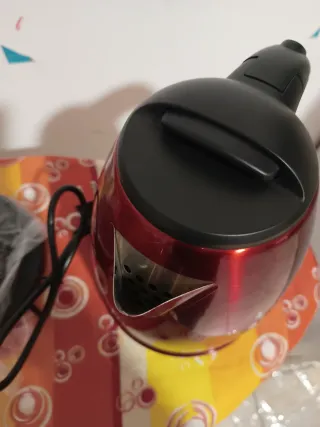 Bollitore Elettrico Royalty Line SSK-1.7L Rosso