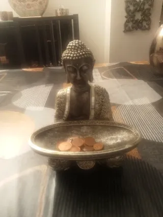 Lote: Caja incienso vertical y 2 Budas