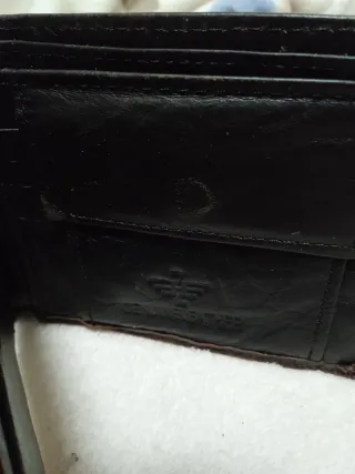 Cartera Piel Genuina Múltiples Compartimentos