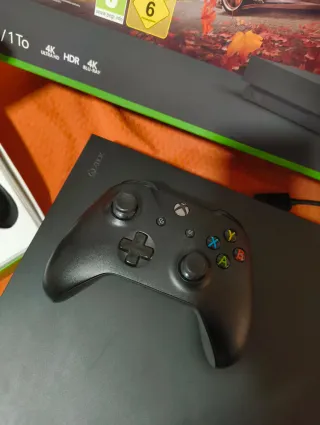 Xbox One X + 2 Mandos + Juego Lego Harry Potter