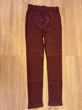 Pantalón marrón de canalé