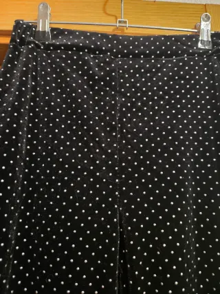 Traje negro con lunares plateados talla unica S/XL