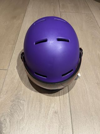 Casco esquí SALOMON morado con visera. Talla 49-53