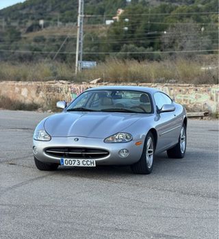 Jaguar XK8 2003