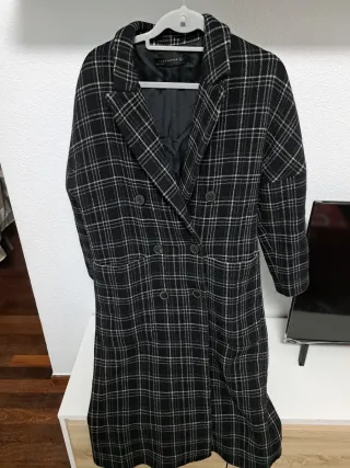 Abrigo Zara cuadros talla M