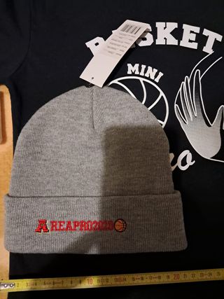 Set 2 cappelli e 1 maglietta t-shirt basket nuovi