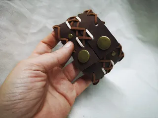 Brazalete Cuero Medieval Artesanal