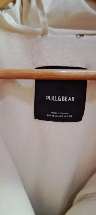 Cazadora acolchada beige