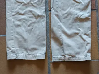 Pantalones beige Canada House talla M