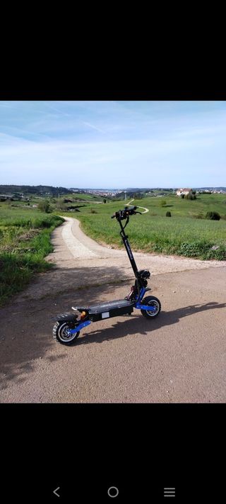 Patinete eléctrico POTENTE