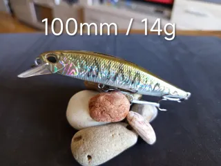 Lote señuelos de pesca a spinning