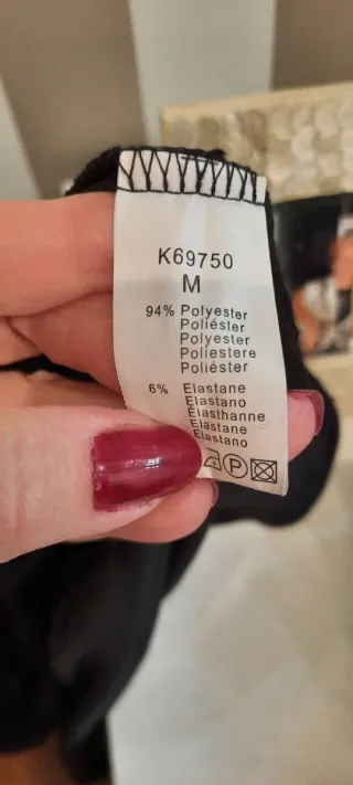 Top negro perlas y terciopelo