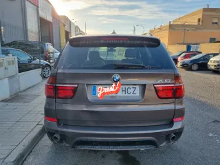 BMW X5 2011