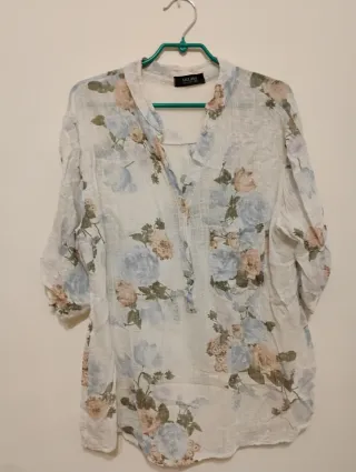 Blusa Mulaya floral blanca
