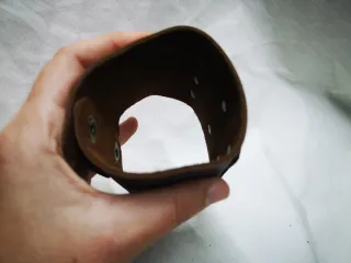Brazalete Cuero Medieval Artesanal