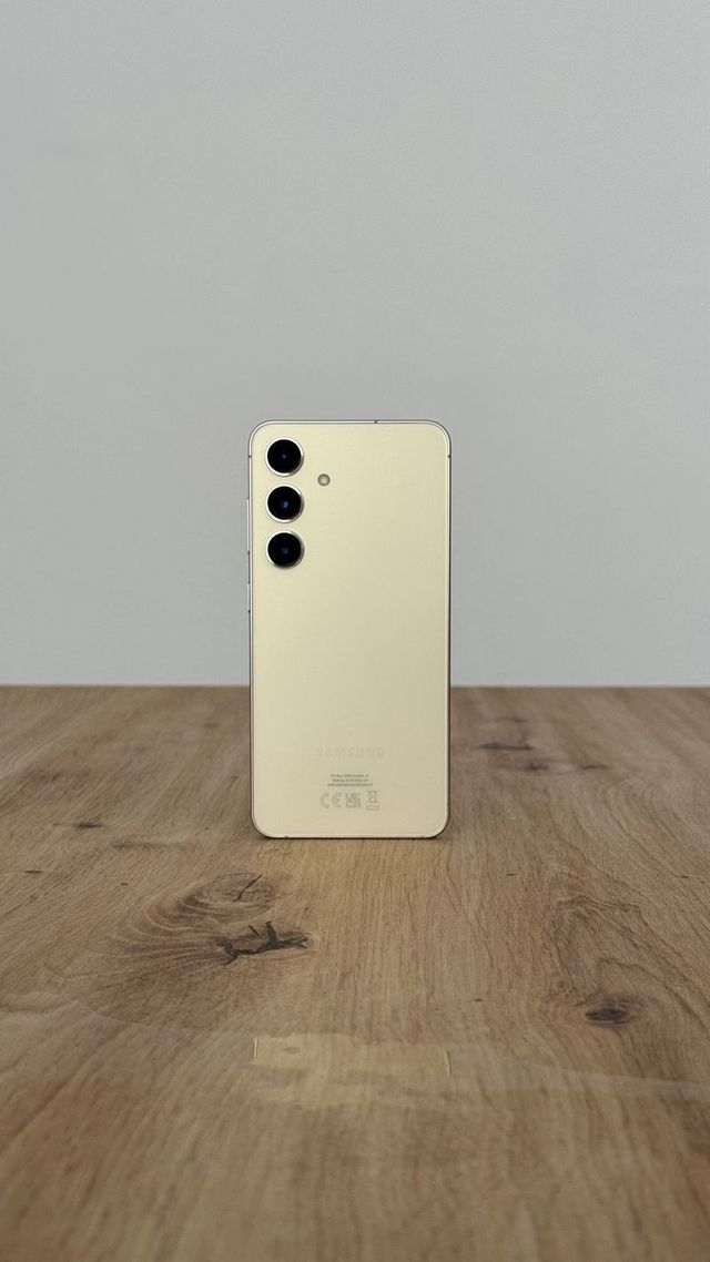 NUEVO Samsung Galaxy S24